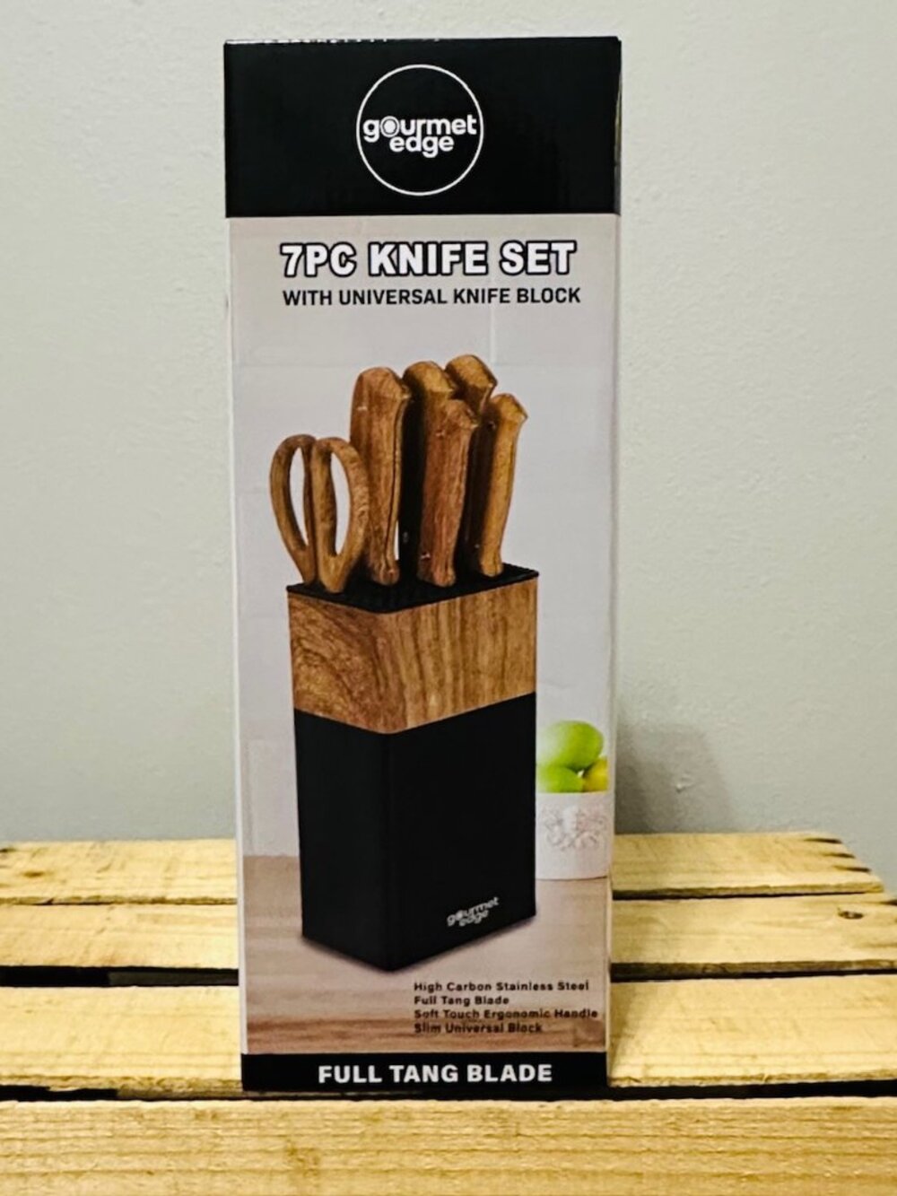 Gourmet Edge 7 piece Knife Set (includes block) NWT